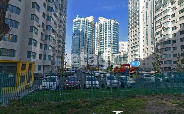 
   Продам офис, 51.3 м², Кубанская Набережная ул, 37

. Фото 9.