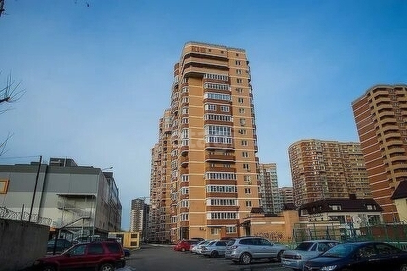 
   Продам помещение свободного назначения, 364 м², Репина пр-д, 4

. Фото 12.