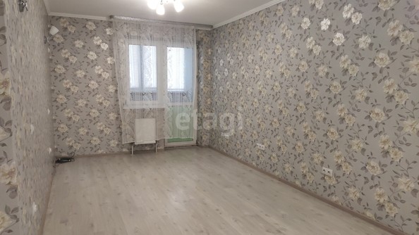 
   Продам 2-комнатную, 64.6 м², Московская ул, 131/2

. Фото 2.
