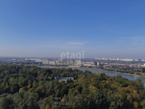 
   Продам 3-комнатную, 150.4 м², Кубанская Набережная ул, 31  1

. Фото 5.