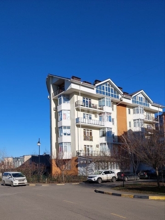 
   Продам 4-комнатную, 108.7 м², Карлсруэвская ул, 2

. Фото 50.