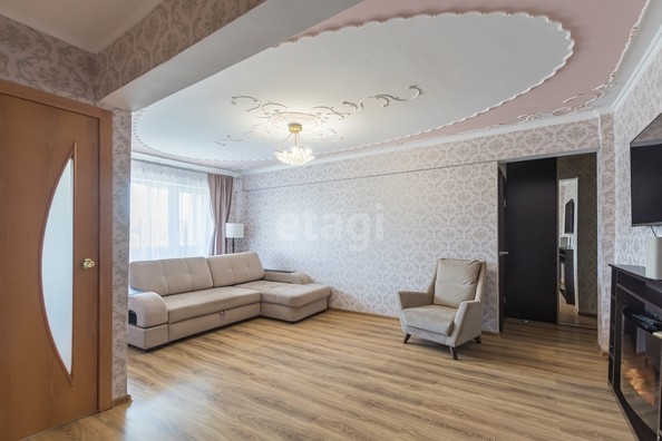 
   Продам 3-комнатную, 59.2 м², Ставропольская ул, 224

. Фото 2.