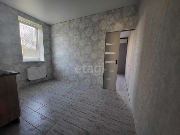 
   Продам 2-комнатную, 50 м², Лиссабонская ул, 109/27

. Фото 1.