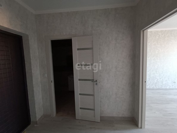 
   Продам 1-комнатную, 32.4 м², Новороссийская ул, 90/2  1

. Фото 8.