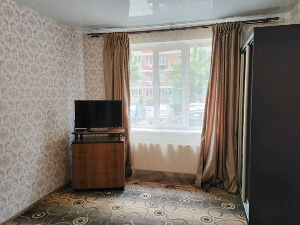 
   Продам 2-комнатную, 63 м², Московская ул, 133/2

. Фото 7.