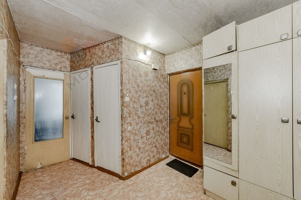 
   Продам 3-комнатную, 61.2 м², Дзержинского ул, 129

. Фото 10.