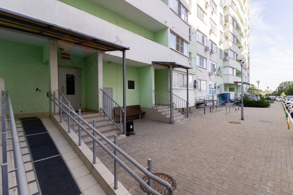 
   Продам 2-комнатную, 64.3 м², Сормовская ул, 208/1

. Фото 45.