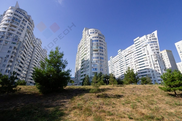 
   Продам 2-комнатную, 64.3 м², Сормовская ул, 208/1

. Фото 48.