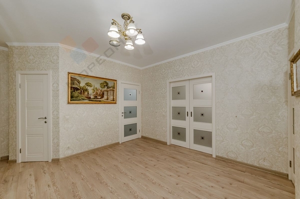 
   Продам 2-комнатную, 72.9 м², Думенко ул, 21

. Фото 17.