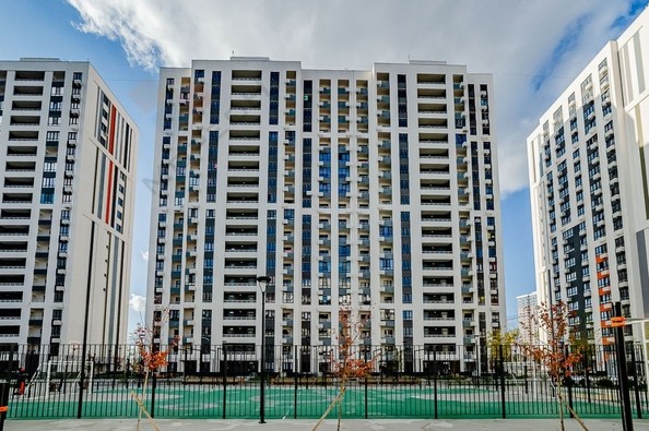 
   Продам 2-комнатную, 56.6 м², Питерская ул, 40

. Фото 13.