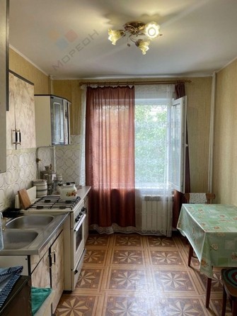 
   Продам 2-комнатную, 54 м², Игнатова ул, 51

. Фото 4.