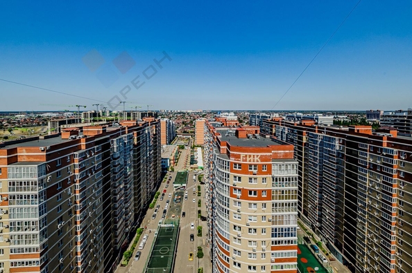 
   Продам 3-комнатную, 79 м², Петра Метальникова ул, 38

. Фото 23.