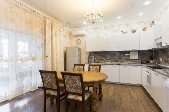 
   Продам дом, 208.1 м², Краснодар

. Фото 8.