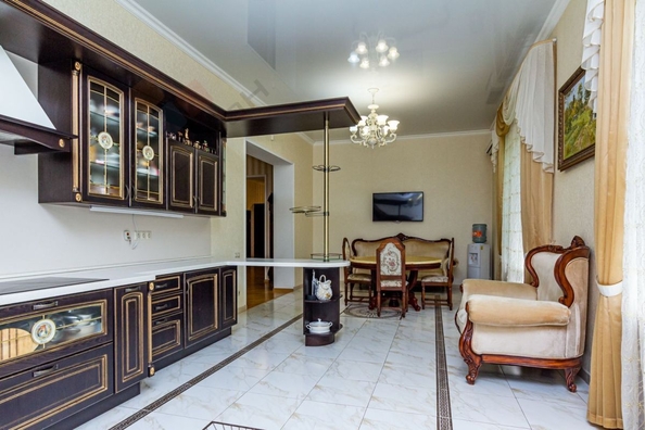 
   Продам дом, 458.9 м², Краснодар

. Фото 2.