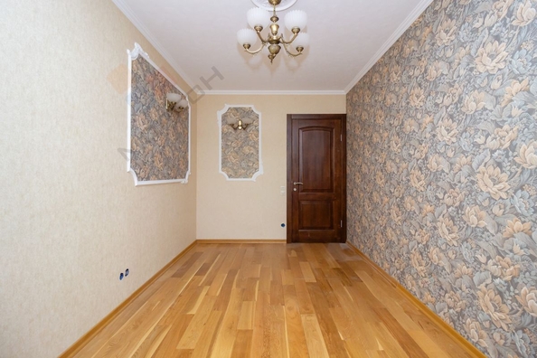 
   Продам 4-комнатную, 74 м², Игнатова ул, 55

. Фото 19.