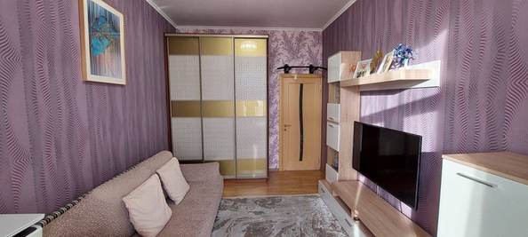 
   Продам 2-комнатную, 75 м², Дмитриевой ул, 23/3

. Фото 12.