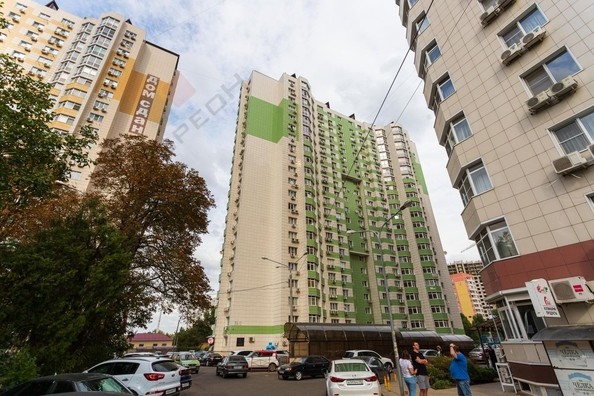 
   Продам 2-комнатную, 65.3 м², Филатова ул, 19/2

. Фото 16.