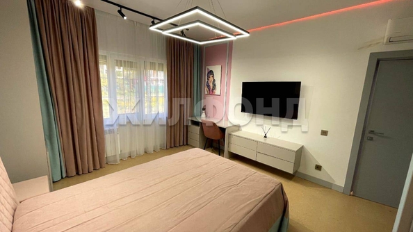 
   Продам дом, 230 м², Черешня

. Фото 2.