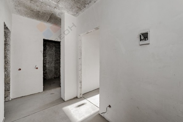 
   Продам 3-комнатную, 52.4 м², Валерия Вишневецкого ул, 11к2

. Фото 9.