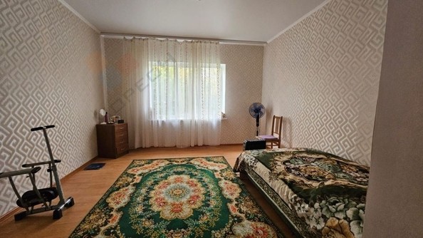 
   Продам дом, 230 м², Краснодар

. Фото 9.