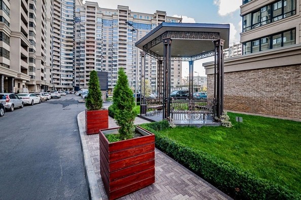 
   Продам 4-комнатную, 150 м², Дальняя ул, 8к1

. Фото 53.