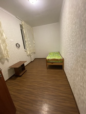 
   Продам 2-комнатную, 43 м², Кати Соловьяновой ул, 84

. Фото 4.