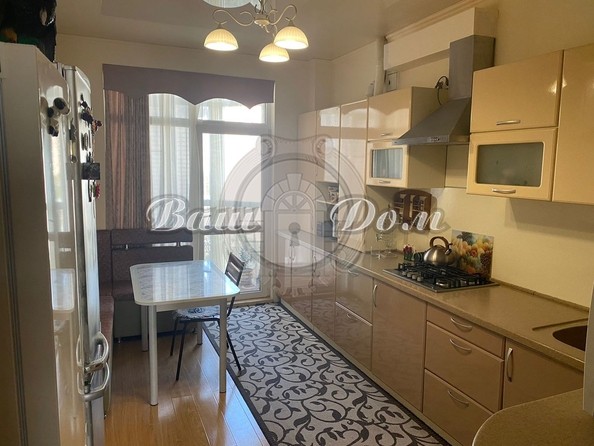 
   Продам 2-комнатную, 71 м², Жуковского ул, 4а

. Фото 3.