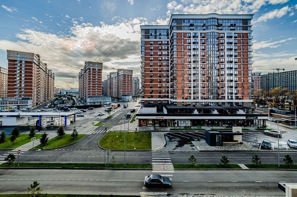 
   Продам 1-комнатную, 37.9 м², Ивана Беличенко ул, 103

. Фото 1.