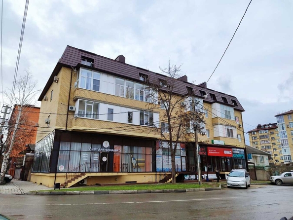 
   Продам 2-комнатную, 63 м², Маяковского ул, 167

. Фото 1.