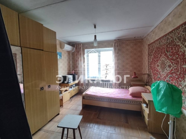 
   Продам 3-комнатную, 61 м², Новороссийское шоссе ул

. Фото 8.