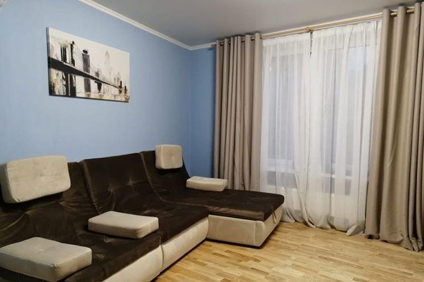 
   Продам 1-комнатную, 50 м², Александра Покрышкина ул, 25Ак1

. Фото 1.