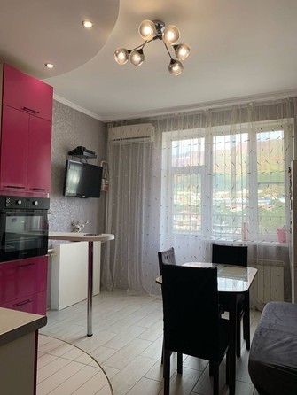 
   Продам 2-комнатную, 58 м², Новороссийская ул, д 149

. Фото 6.