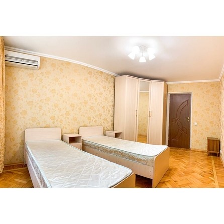 
   Продам 3-комнатную, 62 м², Островского ул, д 122А

. Фото 9.
