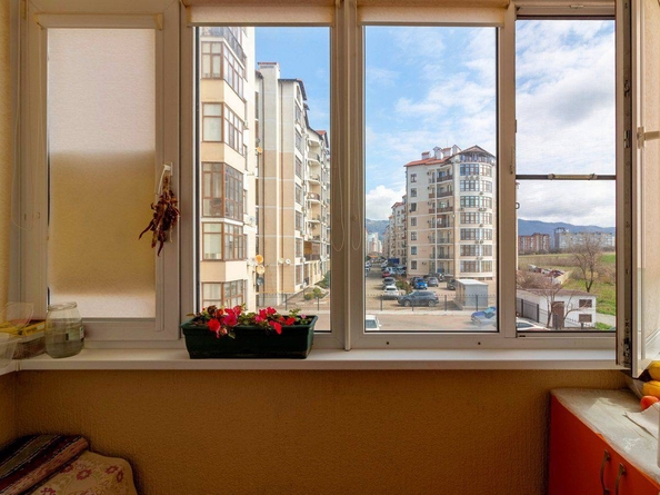 
   Продам 3-комнатную, 83 м², Крымская ул, д 21

. Фото 3.