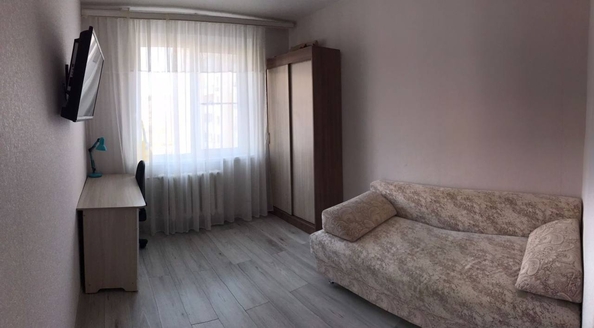 
   Продам 3-комнатную, 62 м², Парус мкр, д 20

. Фото 14.