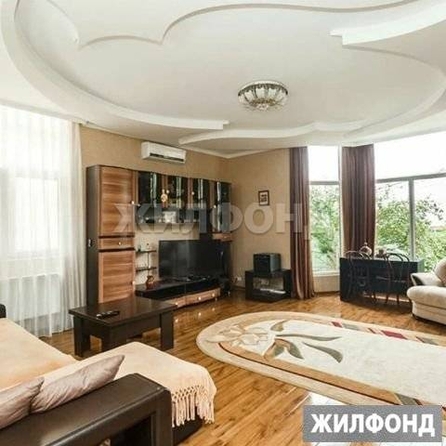 
   Продам дом, 190 м², Сочи

. Фото 1.