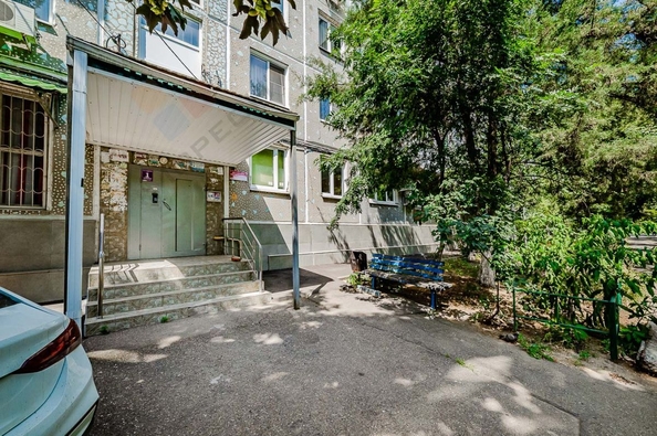 
   Продам 3-комнатную, 59.8 м², Атарбекова ул, 44

. Фото 22.