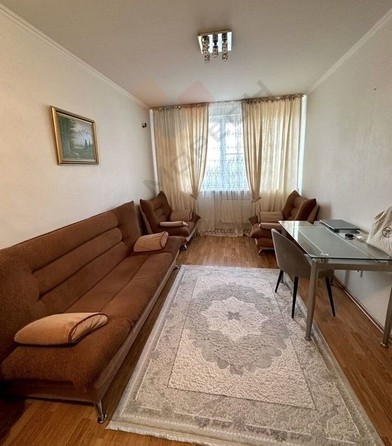 
   Продам 3-комнатную, 95 м², Гагарина ул, 232

. Фото 16.