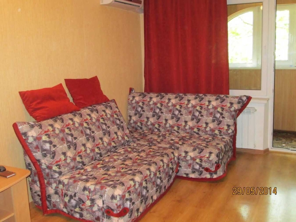 
   Продам 1-комнатную, 37 м², Стахановская ул, 5

. Фото 3.