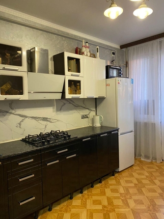 
   Продам 1-комнатную, 42 м², Парковая ул, 60к2

. Фото 2.