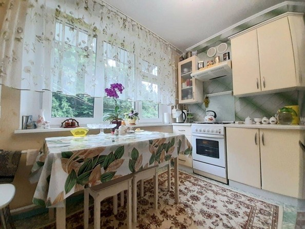 
   Продам 3-комнатную, 66 м², Кольцова ул, 19

. Фото 5.