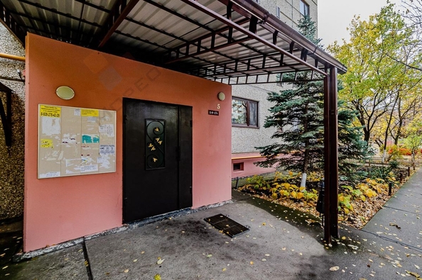 
   Продам 3-комнатную, 64.3 м², Дзержинского ул, 201

. Фото 21.