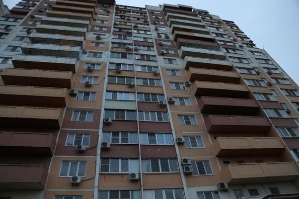 
   Продам 2-комнатную, 66.9 м², Линейная ул, 21

. Фото 19.