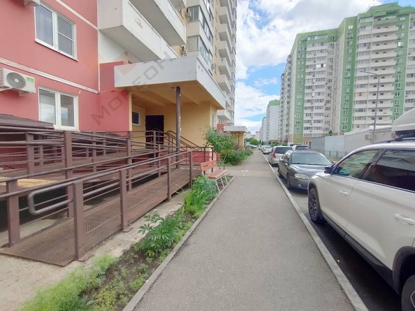 
   Продам студию, 26 м², Черкасская ул, 64

. Фото 2.