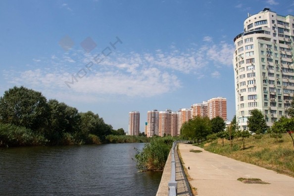 
   Продам 2-комнатную, 64.2 м², Сормовская ул, 208/2

. Фото 11.