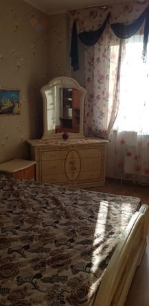 
   Продам 2-комнатную, 73 м², Минская ул, 122/12

. Фото 2.