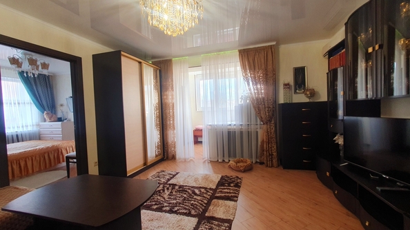 
   Продам 3-комнатную, 80 м², Крылова ул, 8

. Фото 1.