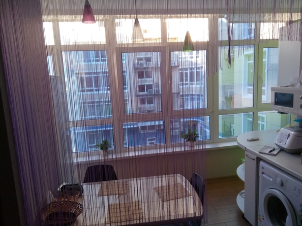 
   Продам 1-комнатную, 33 м², Кирова ул, 1

. Фото 2.