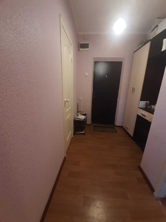 
   Продам 1-комнатную, 38 м², адмирала Меньшикова б-р, 11

. Фото 12.