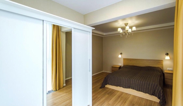 
   Продам 1-комнатную, 63 м², Кирова ул, 84

. Фото 8.